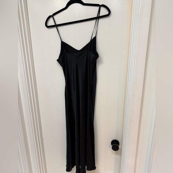 Reformation Black 100% Silk Dress Size 6 $298 - Picture 2 of 11